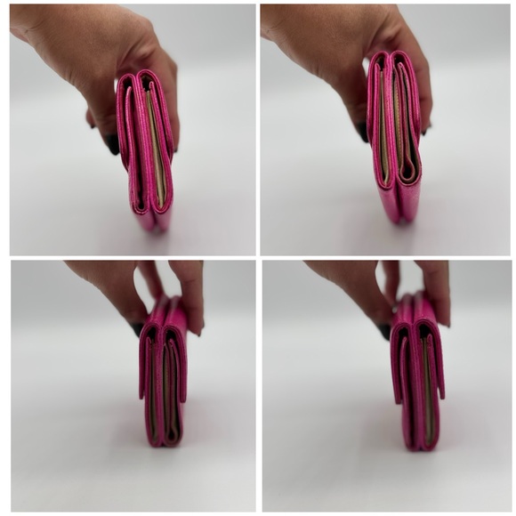 Chanel Caviar Vintage Compact Wallet - Picture 2 of 11